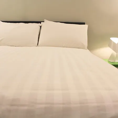 Homely Serviced - Figtree شقة *